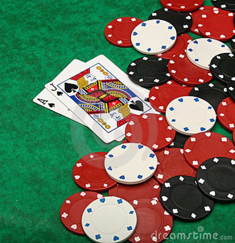 winning-blackjack-hand-10768630.jpg