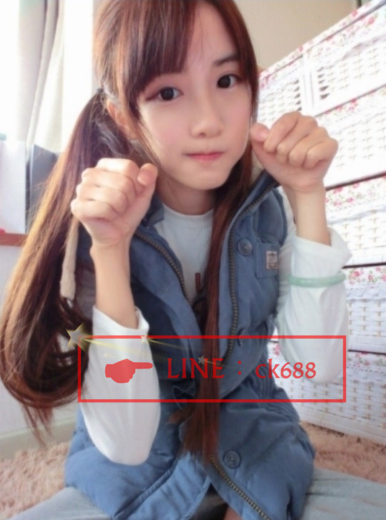 小貝  18歲  C 奶 158cm.png