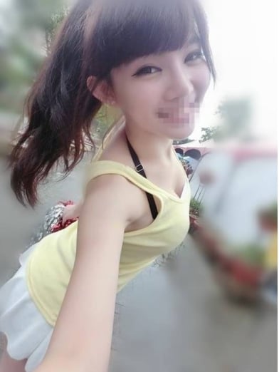 童童 158 45 D  21歲.jpg