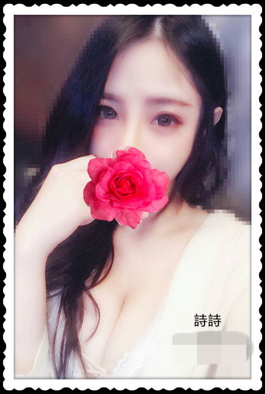 詩詩25.JPG