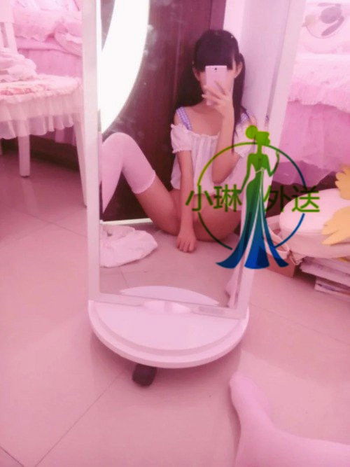 C0yR29sUoAAvZKu.jpg
