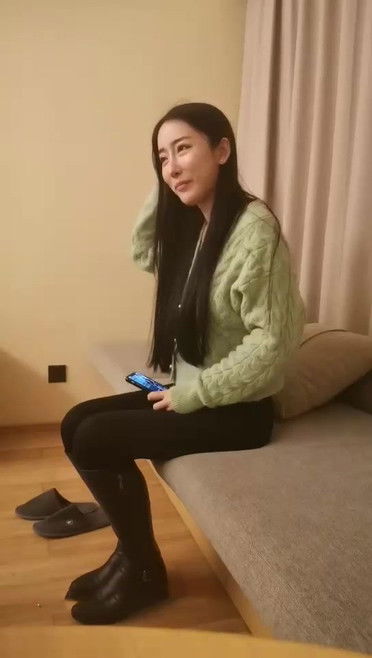 STP15024 高颜值小美女酒店啪啪，插嘴口交扣逼摸奶猛操呻吟娇喘非常诱人.jpg.jpg