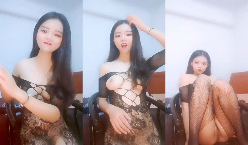 STP15029 极致小脸美少妇丝网透视情趣内衣与啪友造爱,樱桃小嘴塞满大丁丁.jpg.jpg