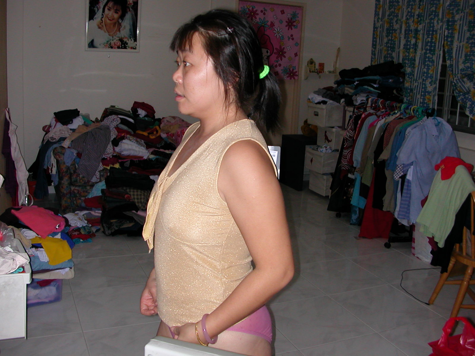 Wife try new blouse 9.jpg