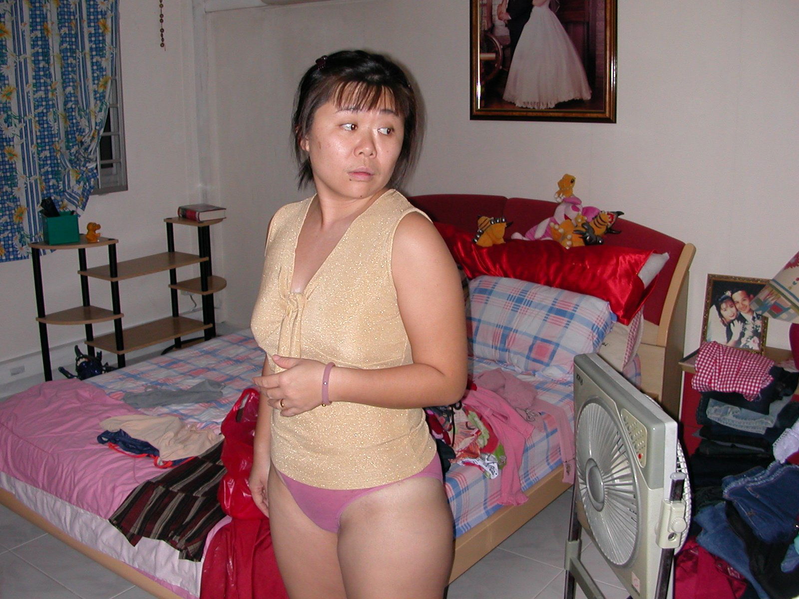 Wife try new blouse 11.jpg