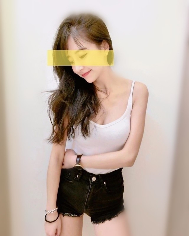 EibTjNnUYAA85D7.png