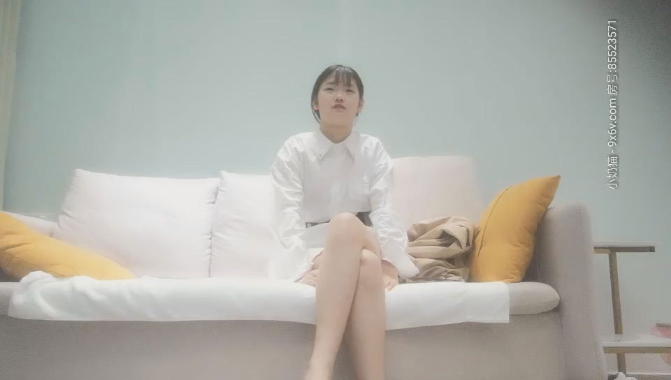 STP17486 约操00后小萝莉，近景展示插入细节，娇喘不断青春少女果然很敏感.jpg.jpg