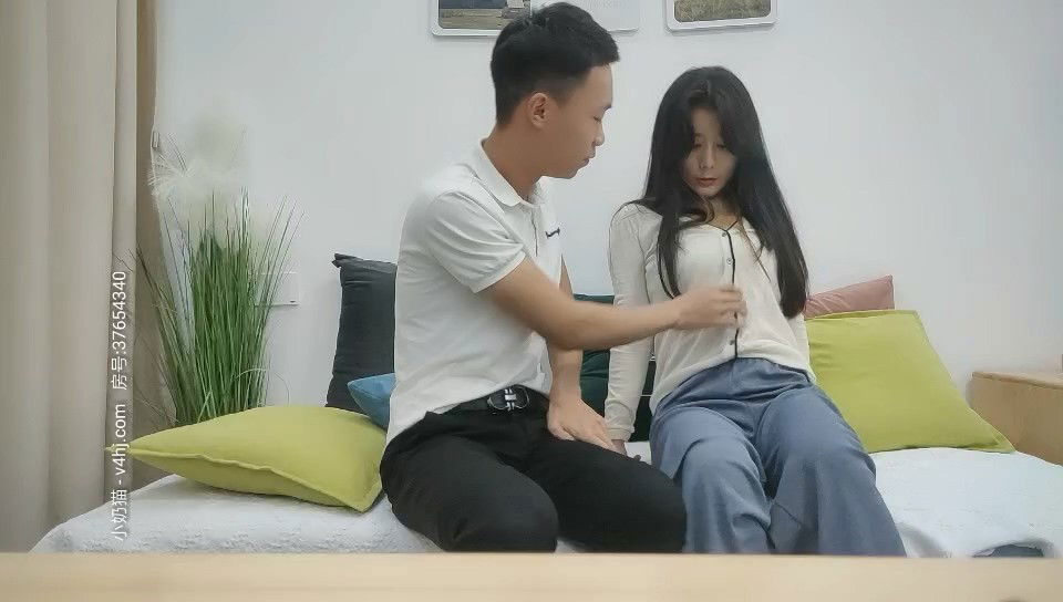 STP17659 学生装大胸极品外围小姐姐，沙发抠穴近景展示，镜头清晰角度完美劲爆刺激.jp.jpg