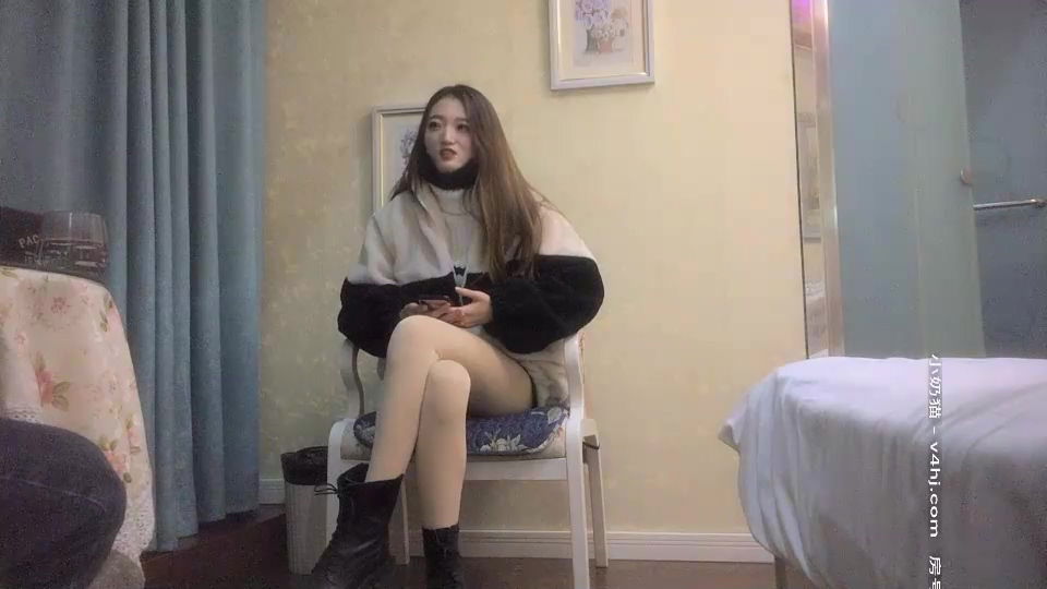 STP17755 肉丝短裤妹子啪啪，近距离拍摄舔弄口交大力抽插猛操.jpg