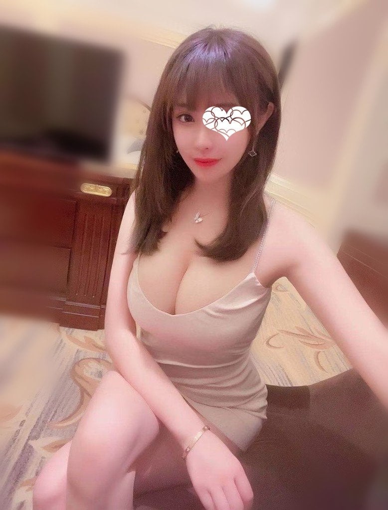 EoN-SAKUcAM1gqa.jpg