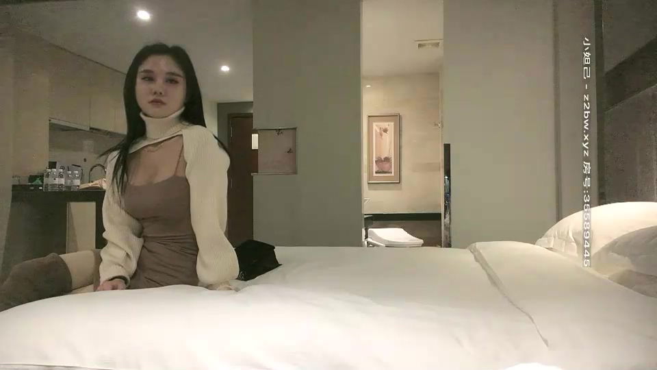 STP18206 高颜值甜美妹子激情啪啪，近距离拍摄开档黑丝后入大力抽插猛操.jpg.jpg