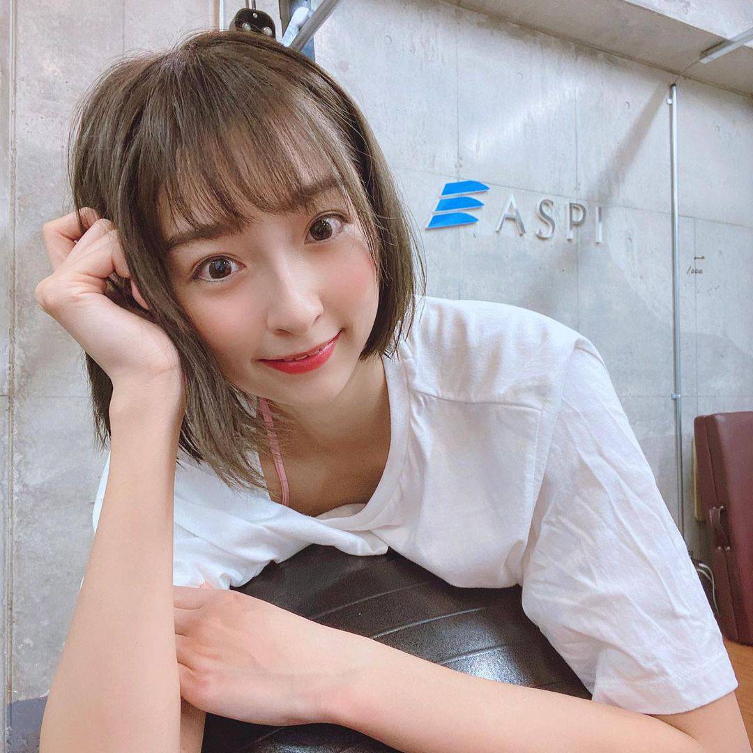 1909107zhlhq6b77sy7byj.jpg