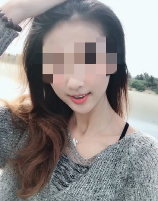 2237506c3c56ef9c9fv3yh.jpg