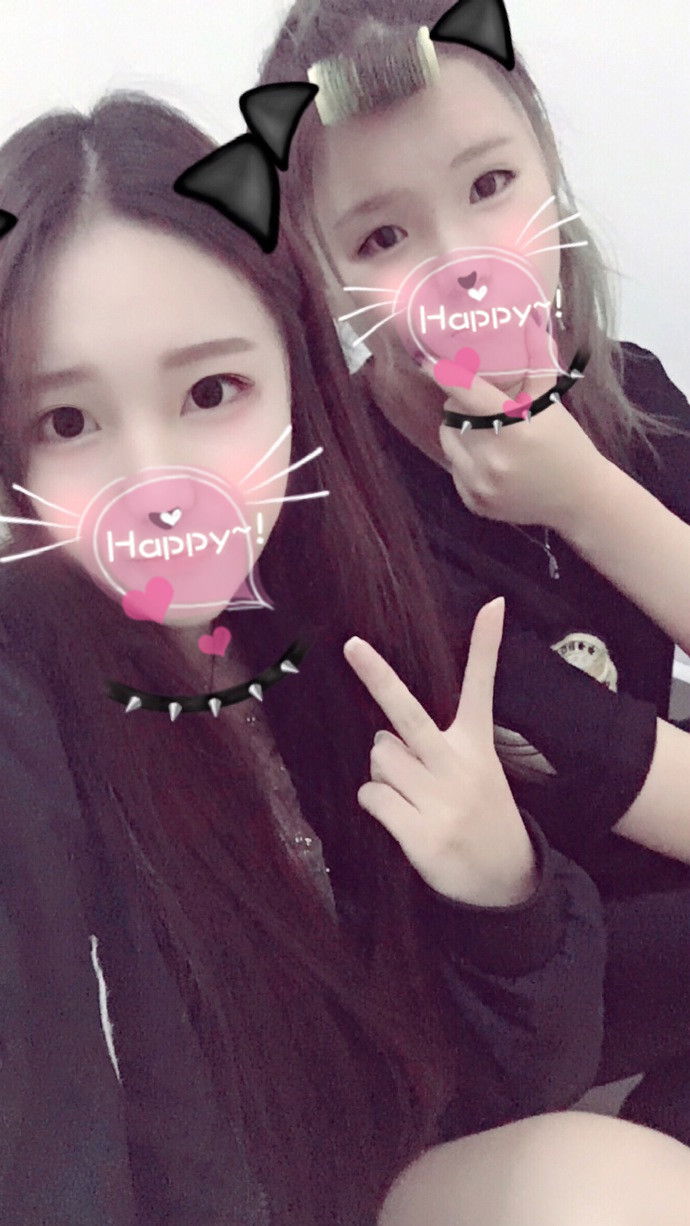 beedf6f7gy1fkuq74hxawj21181u5k49_副本.jpg