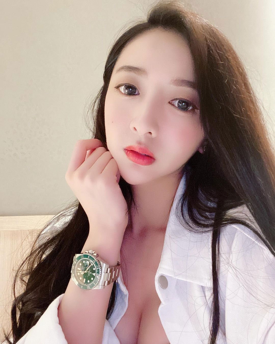 180752cb9lxc9wezub9dtb.jpg