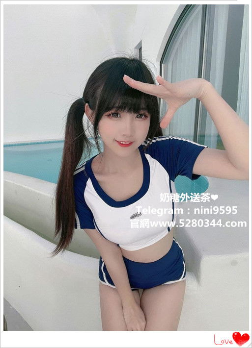 微微 (1).jpg