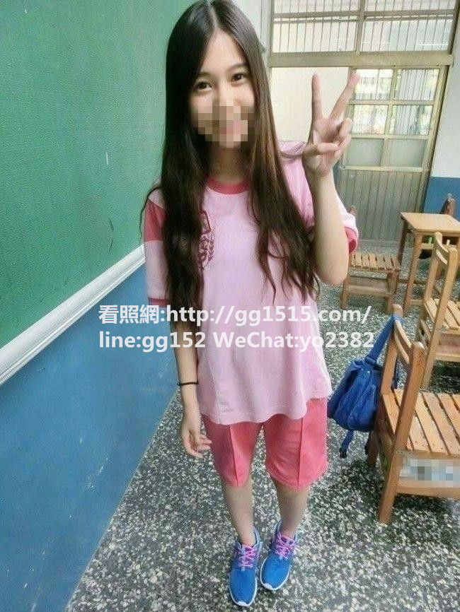 念晴157  B  1844第一次下海嚐鮮小隻幼齒清秀嬌小可愛學生妺青春期的懵懂嫩的穴緊緊的.jpg