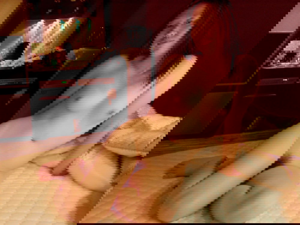 021346copcrsr8kpkgz78j.jpg
