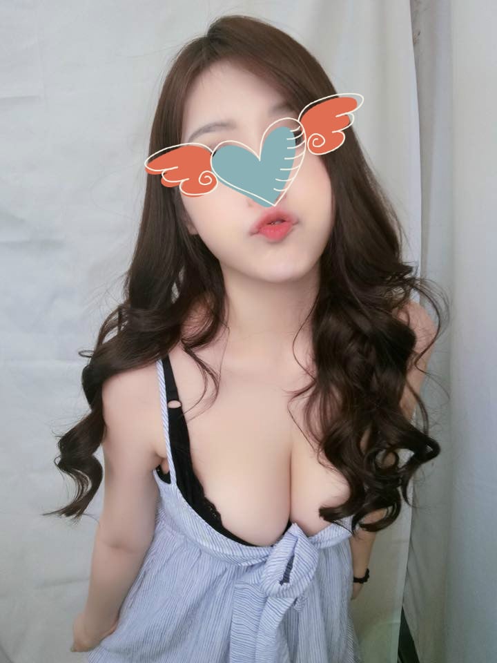 37235580_857410471127224_4402641859822747648_n_meitu_1.jpg