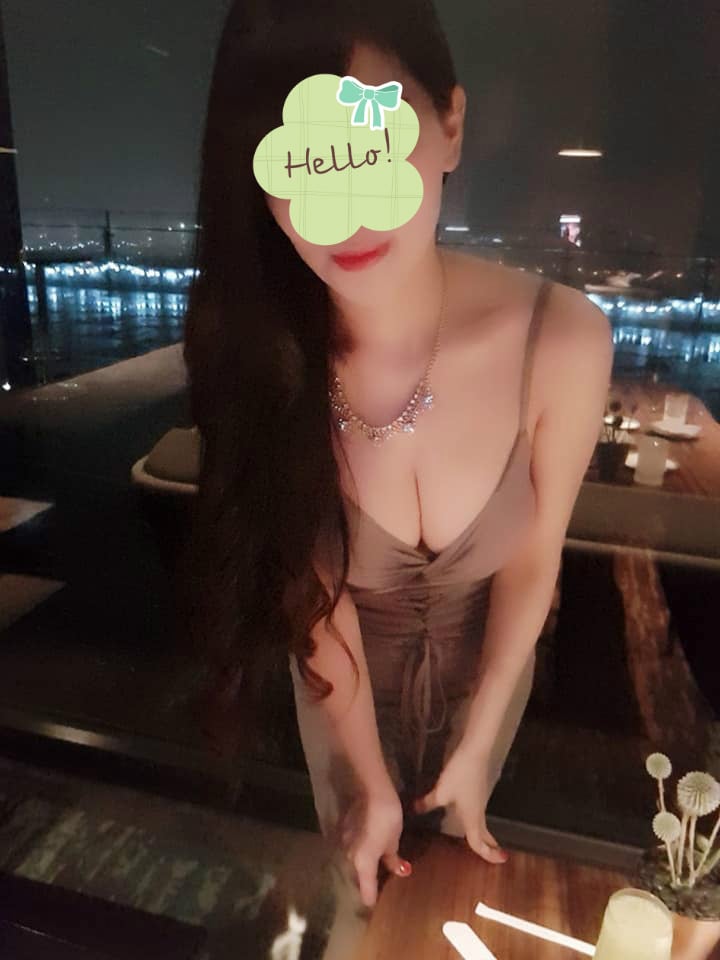 43632702_10156950552922042_4599820127595134976_n_meitu_3.jpg