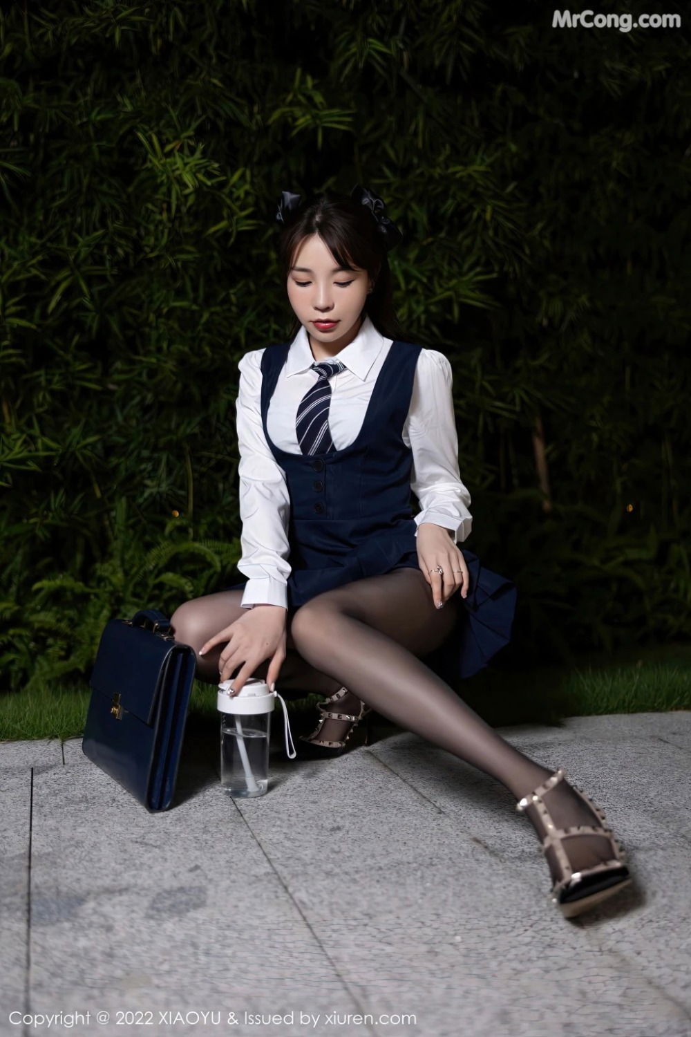 XiaoYu-Vol.894-Booty-MrCong.com-004.jpeg