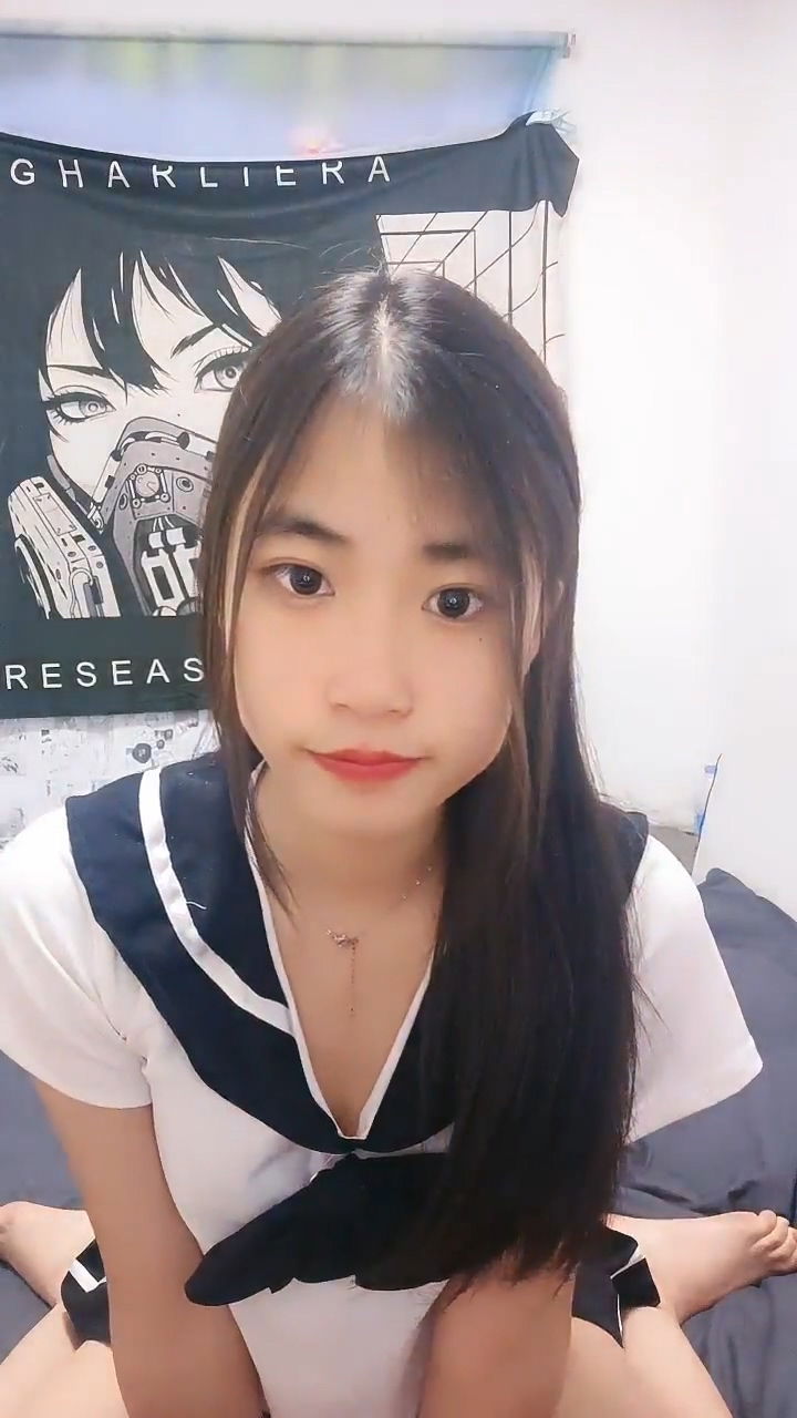 STP31375 【清纯少女】【毕业生海海】逼毛旺盛的闷骚美少女 大尺度，让人怀念起了大学生活.jpg