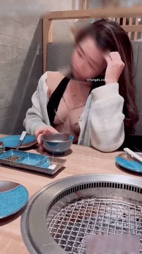2 (1).jpg