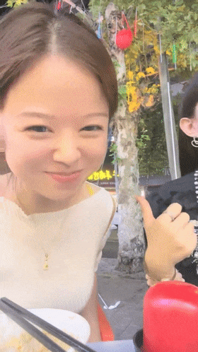 2 (8).gif