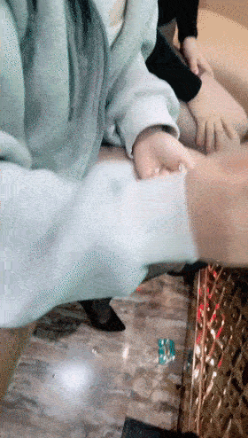2 (3).gif
