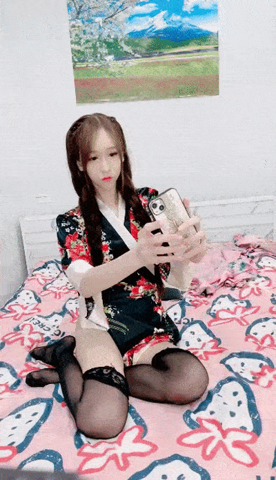 1 (8).gif