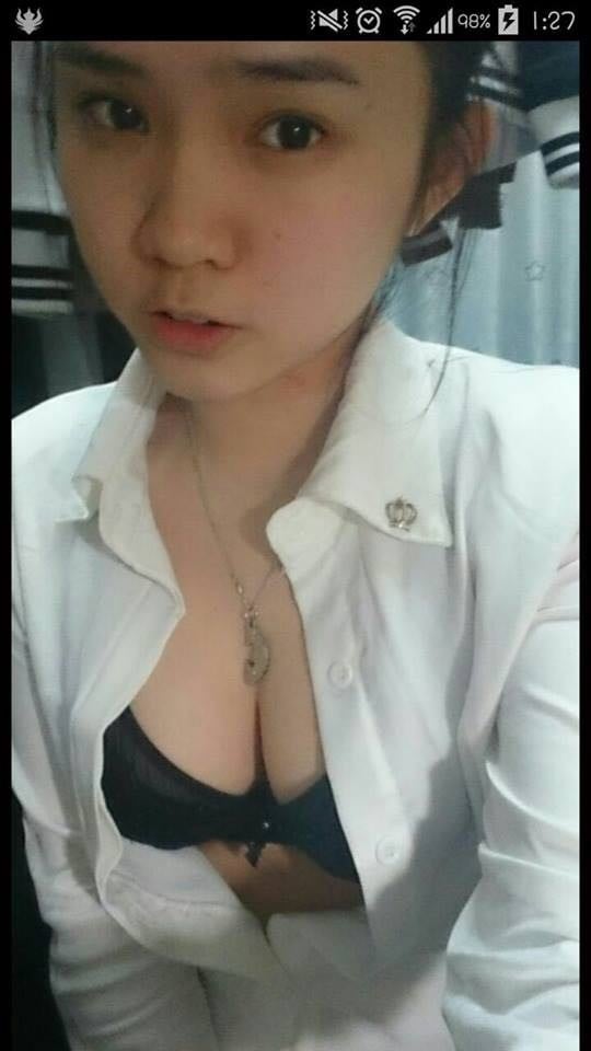 busty-asian-teen-09.jpg