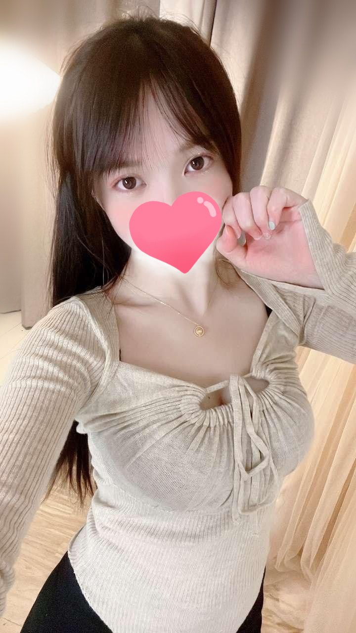 莉莉.jpg