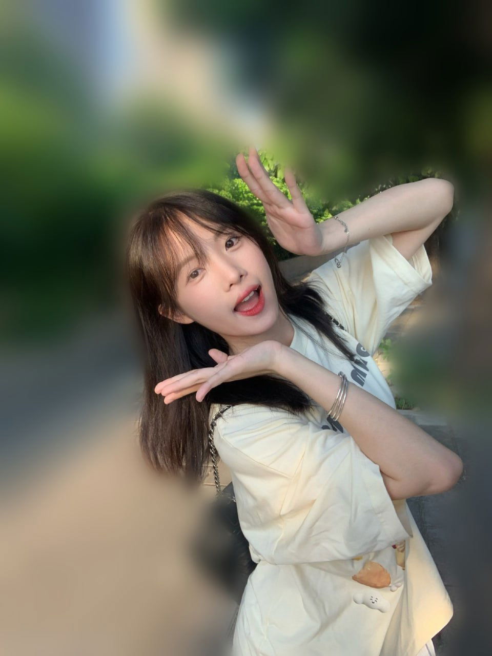哈尼.jpg
