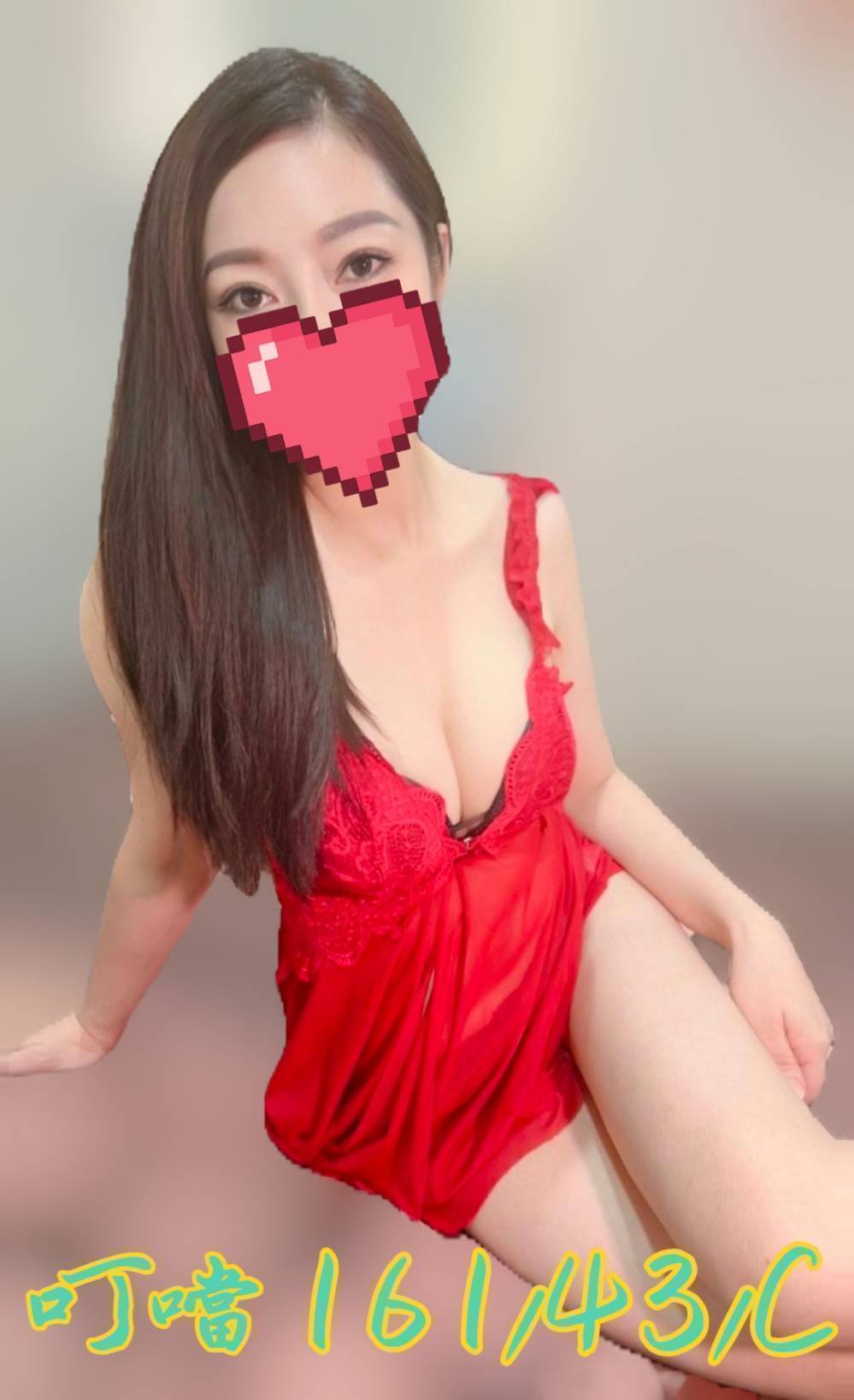 883677_0.jpg