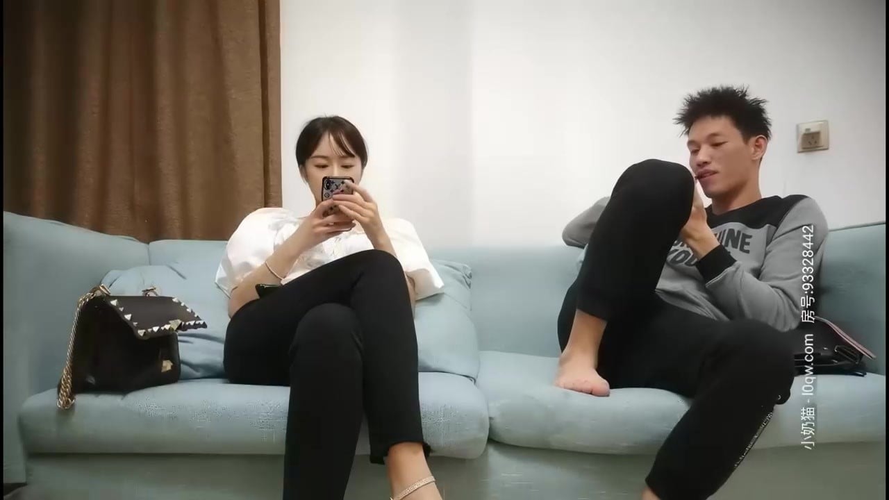 【鸭总探花】喷水妹第5部 最后一场 还是喷无敌体质太销魂.mp4.0001.jpg