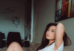 此妞身材真的没话说