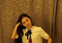 美女国模林妹妹大尺度私拍人体