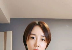 玩逼 插逼 掰逼