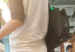 戴口罩的日子。