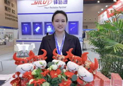 極品反差婊，外純內騷