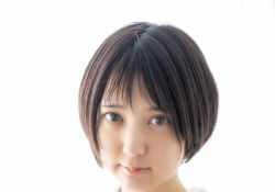 楚楚動人,我見尤憐的AV童顔美少女大膽展嫩体 - 四宮ありす