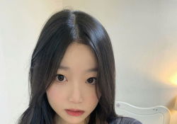 清純脫衣欲的 反差小母狗