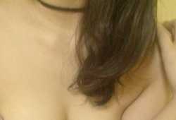 悶騷輕熟女的性感黑絲