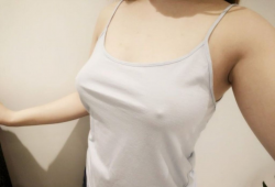 好一對美乳