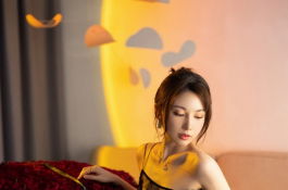 劉奕寧 百變女模