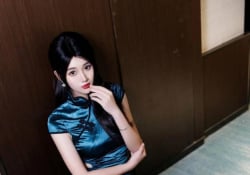 旗袍美女 黑絲襪