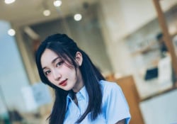 包臀短裙 黑絲襪