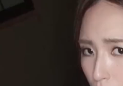 温柔给男友口交，比较生涩被男友强制按头，被大鸡巴弄...