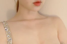 妹子每天拍照給我 要我看身材有沒有走樣