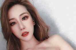 廚房美女